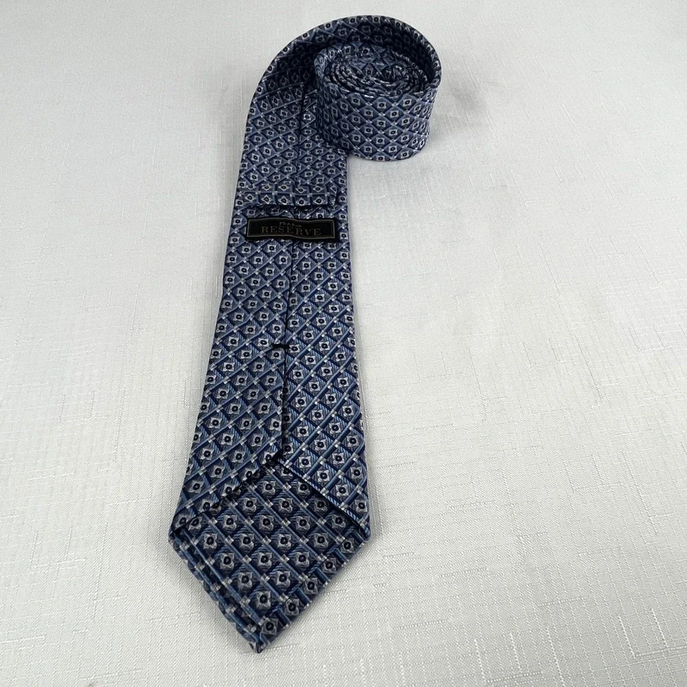 Jos. A. Bank Reserve Tie Mens Blue Silver‎ Geometric Silk Necktie 1301